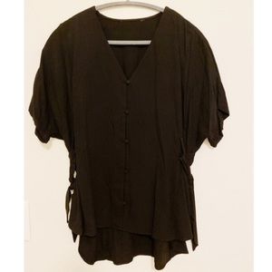 Zara V-neck Button Front Short Sleeve Blouse